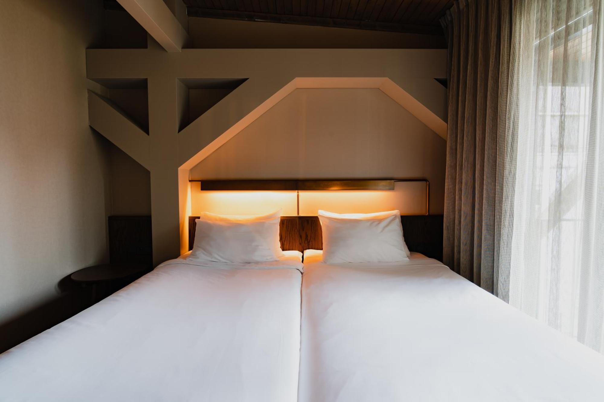 Quarto Comfort com 2 Camas de Solteiro