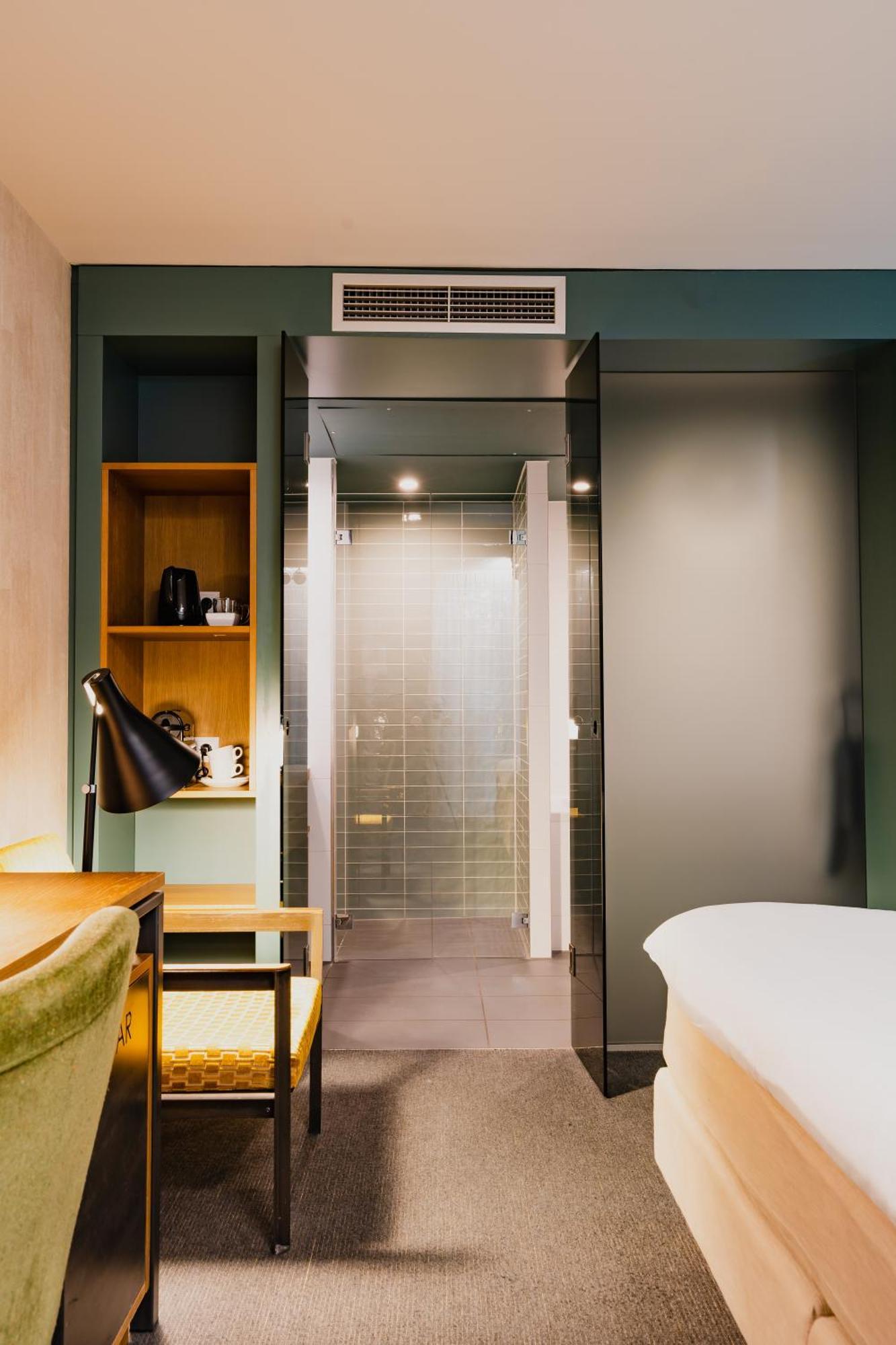 Indoor Double or Twin Room (Atrium view)